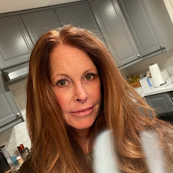 Meet your Posher, Trish - Picture 1 of 1